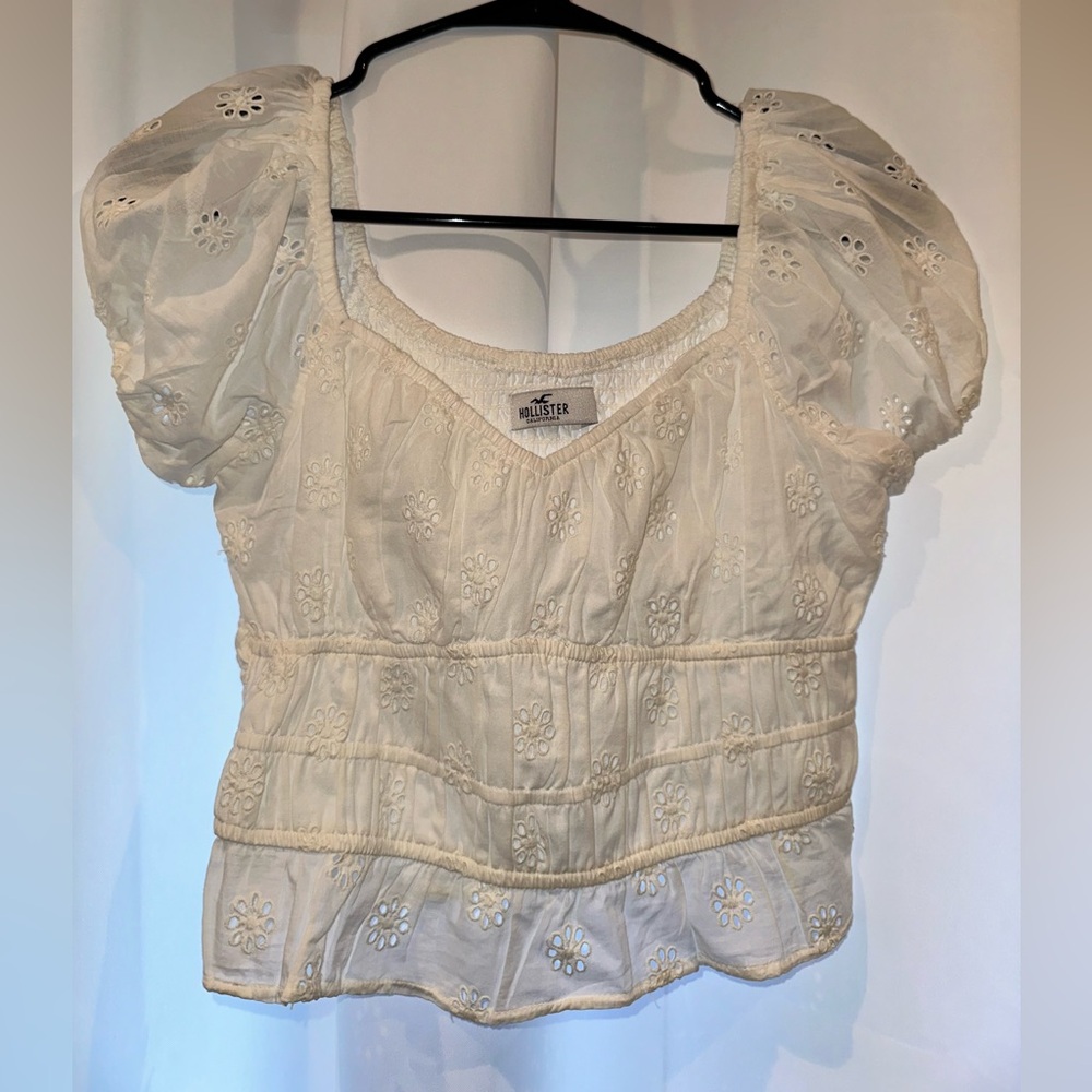 Hollister Crop Top